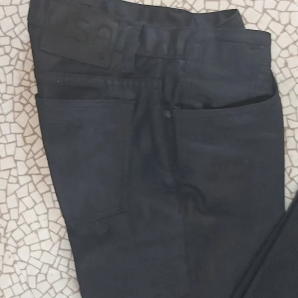 Jeans - Picture 2 of 4